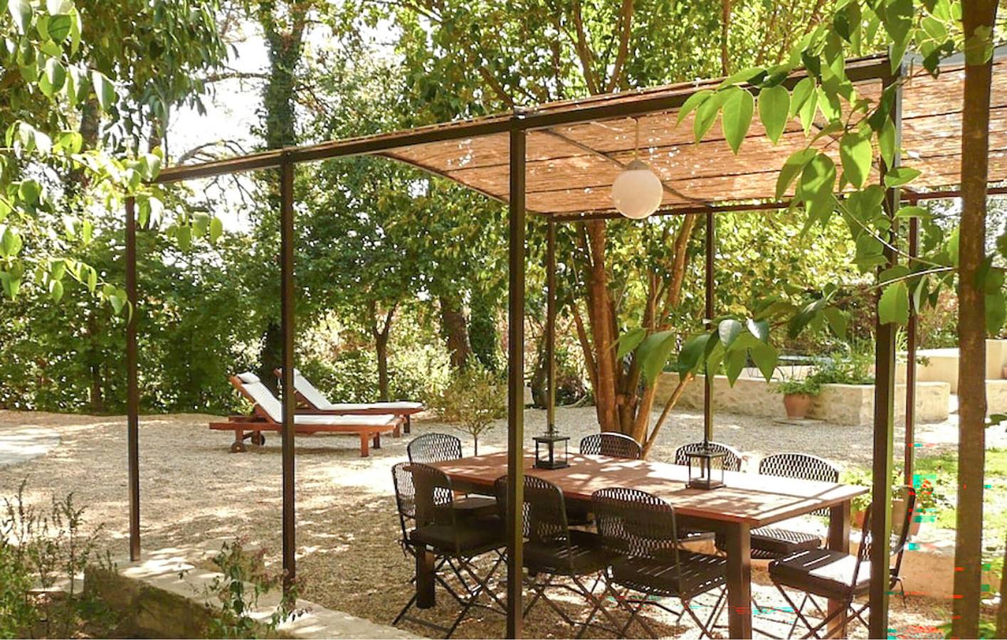 Encantador piso de 90 m² con piscina y jardín, a 800 m del centro de Aimargues in Aimargues, Costa mediterránea (Francia)