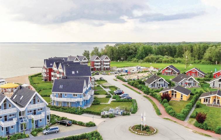 Ferienhaus für 4 Personen, mit Terrasse und Sauna sowie Whirlpool und Garten, mit Haustier in Röbel-Müritz - 3