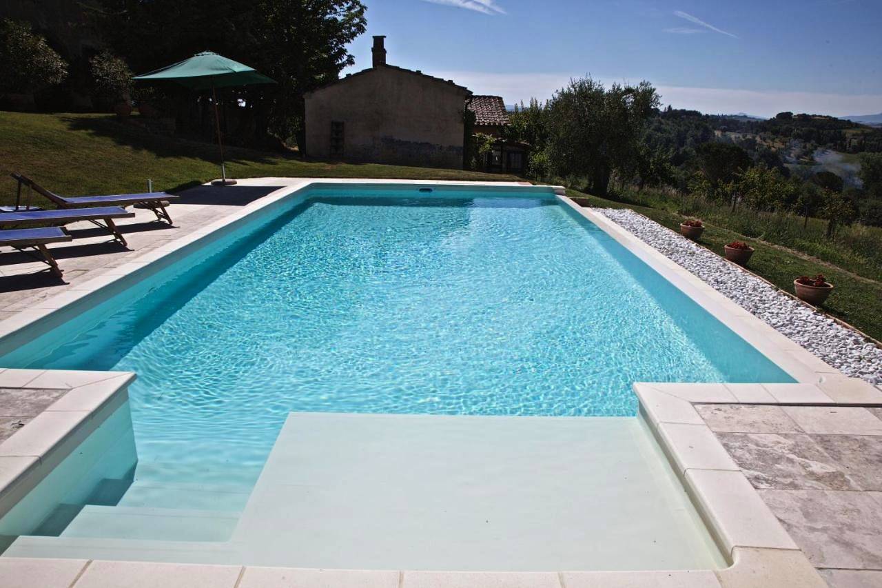 Villa in San Giovanni d'Asso, Montalcino