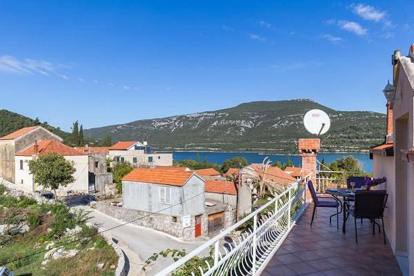 Ganze Wohnung, Ferienwohnung für 3 Personen mit Balkon in Ston, Dubrovnik-Neretva