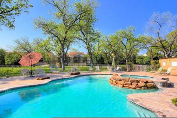 Vacation Rental for 8 Guests in New Braunfels, Comal County, Picture 1