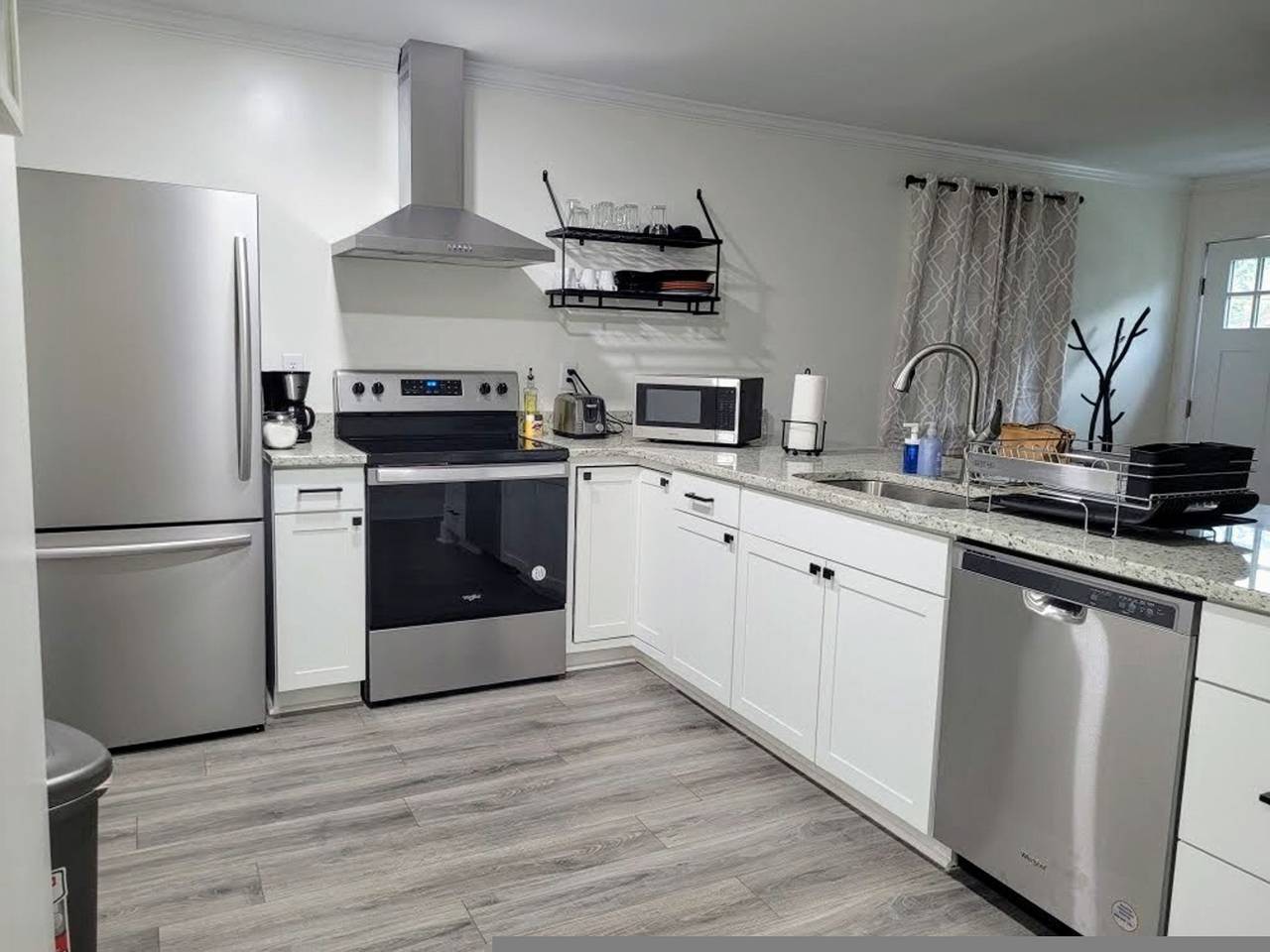 Apartamento entero, Renovated 2 Bed Walltown Home.  Walk to Duke! A in Durham (Carolina del Norte), Condado de Durham (Estados Unidos)