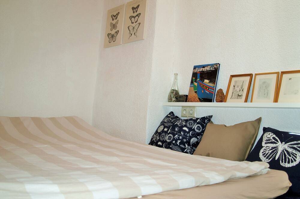 Ganze Wohnung, Altes Forsthaus, Alleinlage, Berliner Umland, Wlan, Sauna, Terrasse,  Badeseen in Garzau-Garzin, Märkische Schweiz-Oderland