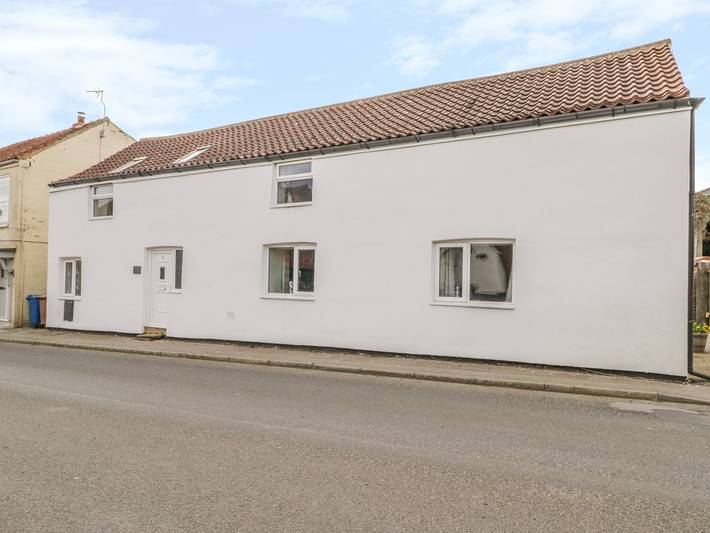 5 Cliff Lane in Bempton, East Riding of Yorkshire