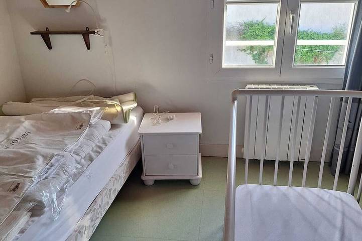 Location de vacances pour 8 personnes, avec Terrasse et Jardin à Loix - 3