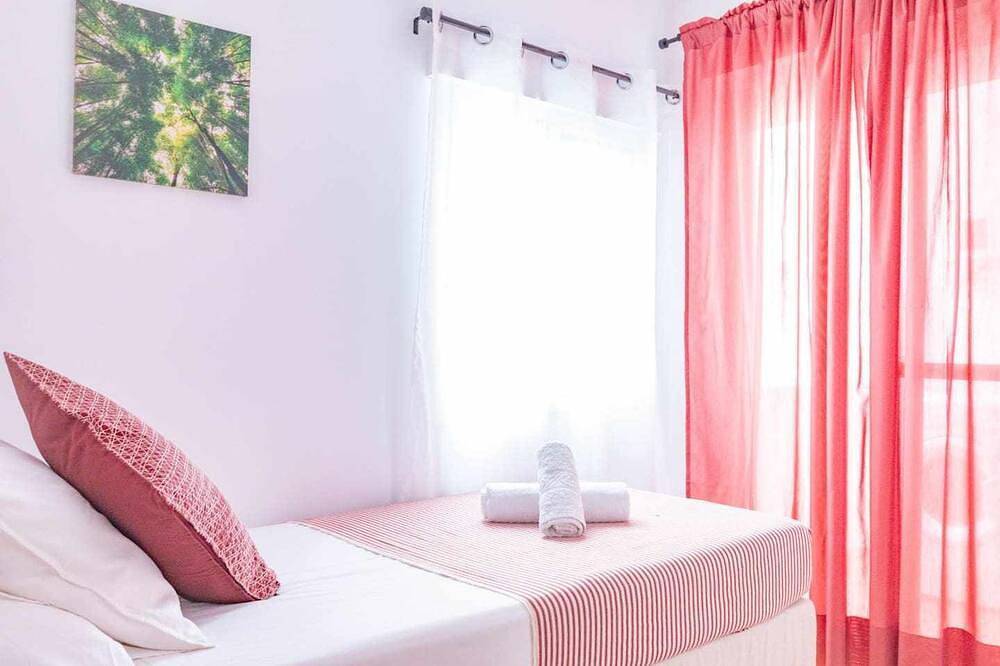 Ganze Wohnung, Suncastle Apartment 3 in El Barrio, Alicante