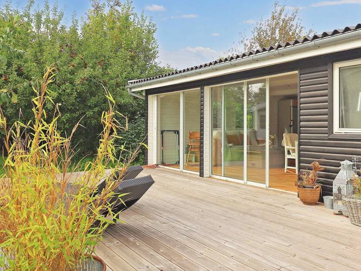 Ferienhaus für 6 Personen, mit Terrasse und Garten auf Møn - 2