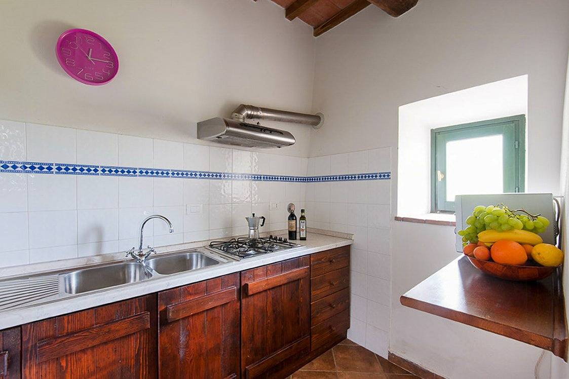 Apartamento entero, Histórica granja toscana con lago privado in Montemurlo, Provincia de Prato