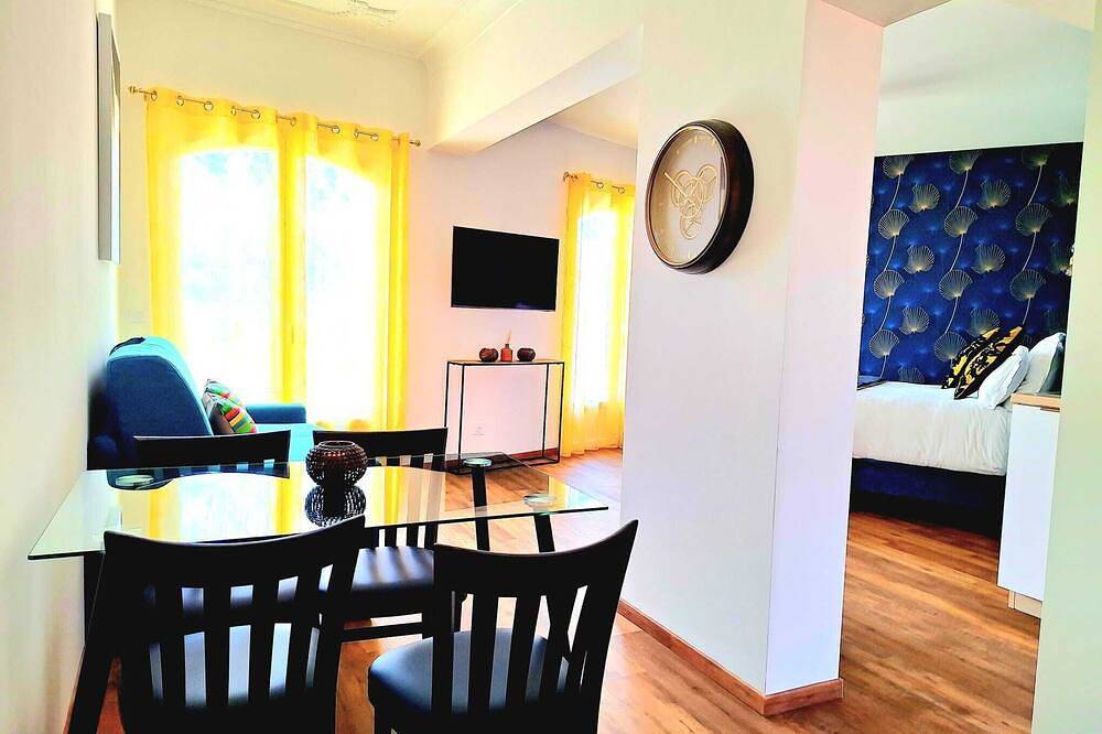 Apartamento entero, Apartment \"Brin d'Or\" - Domaine de la Mautanne **** in Sainte-Tulle, Parque natural regional del Luberon