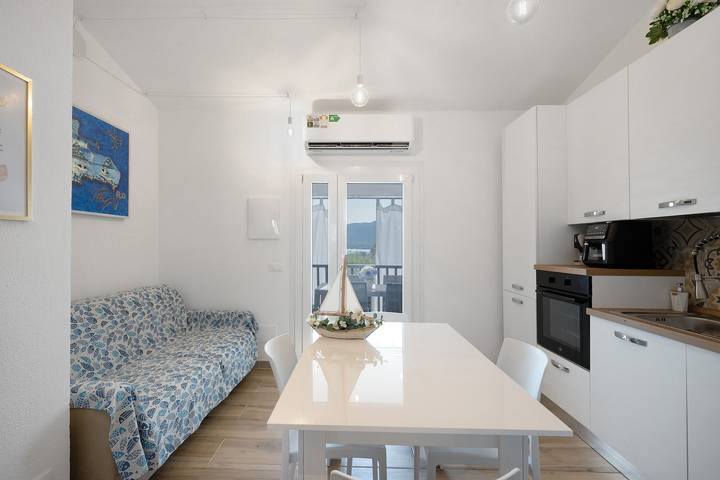 Holiday Home 'Orizzonte Infinito' with Sea View, Wi-Fi and Air Conditioning in Cannigione, Arzachena