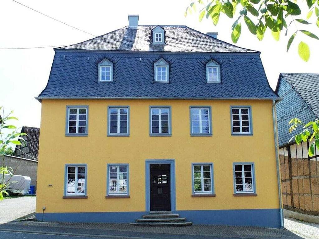 Das gelbe Ferienhaus in Irmenach, Bernkastel-Kues & Umgebung