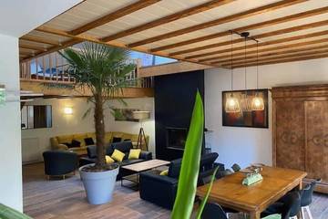 Gîte pour 8 personnes, avec terrasse et jardin, animaux acceptés à Aubière