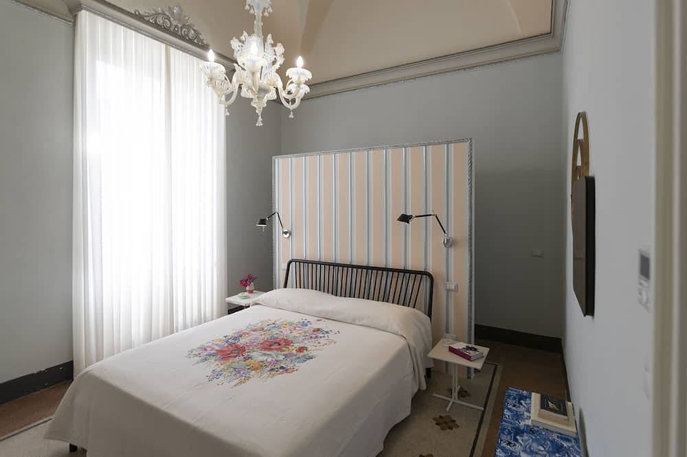 Ganze Wohnung, Calendula - Design apartment in historic building 5 min from Lecce in San Cesario di Lecce, Lecce Provinz
