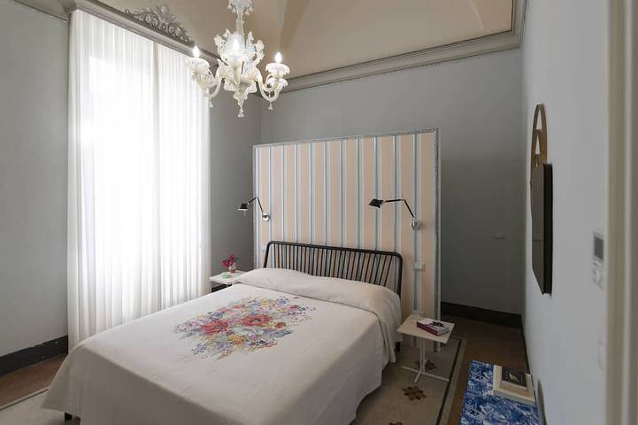 Ferienwohnung für 4 Personen, mit Whirlpool und Garten sowie Pool und Sauna