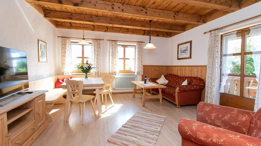 Bauernhof für 5 Personen, mit Balkon und Garten in Lenggries - 4