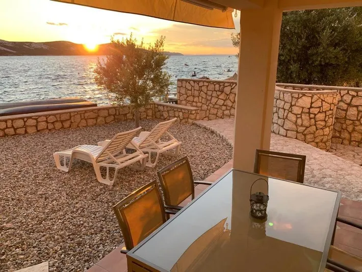 Apartamento de vacaciones para 4 personas, con jardín y vistas - 1