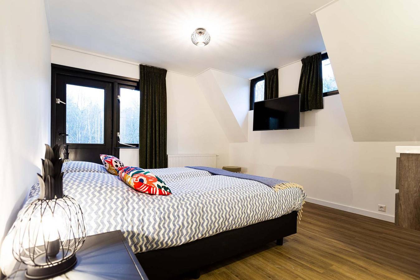 Recreatiepark Beekbergen — Villa for 8 people Wellness (Hottub) in Beekbergen, Veluwe