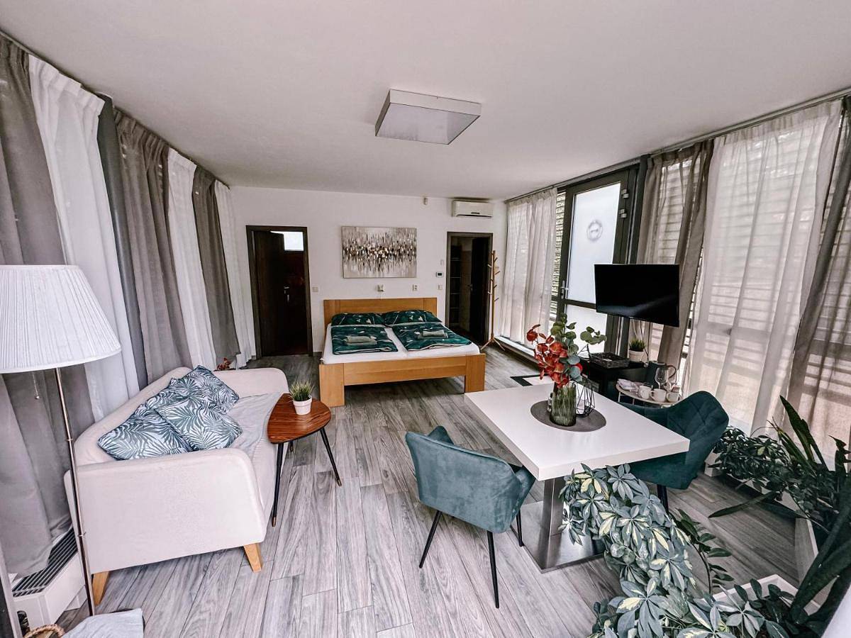 Suite in Budweis, Budweis und Umgebung
