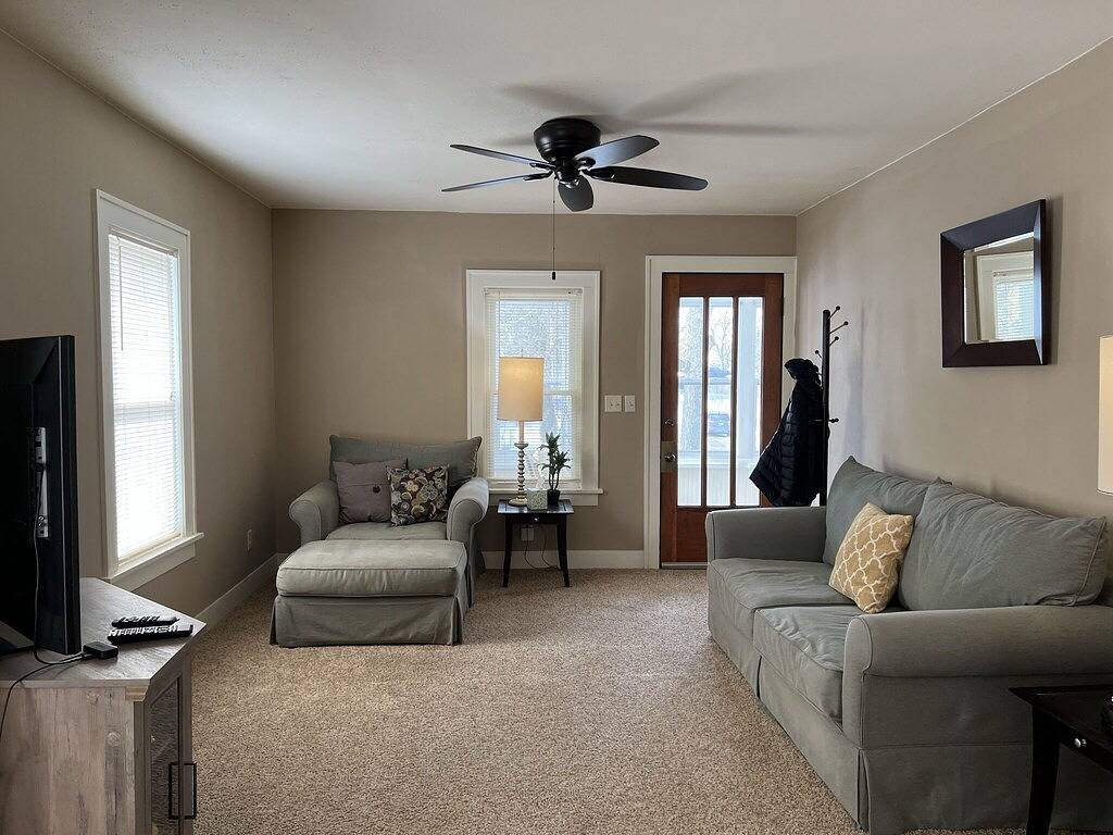 3 Bed, 2 Bath Cozy Home Across from Zoo in the heart of Baraboo. in Baraboo, Sauk County