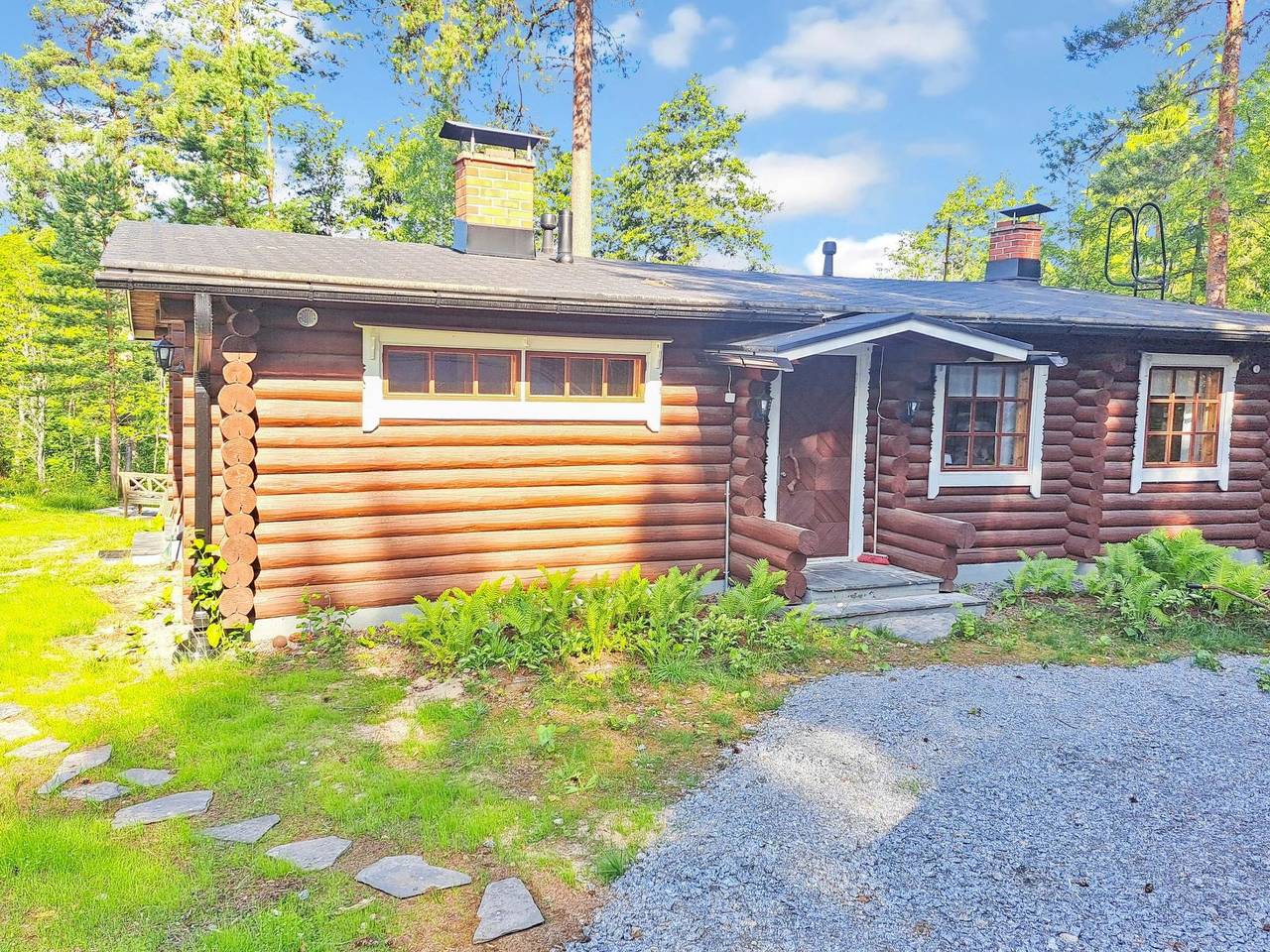 Saaga in Ylöjärvi