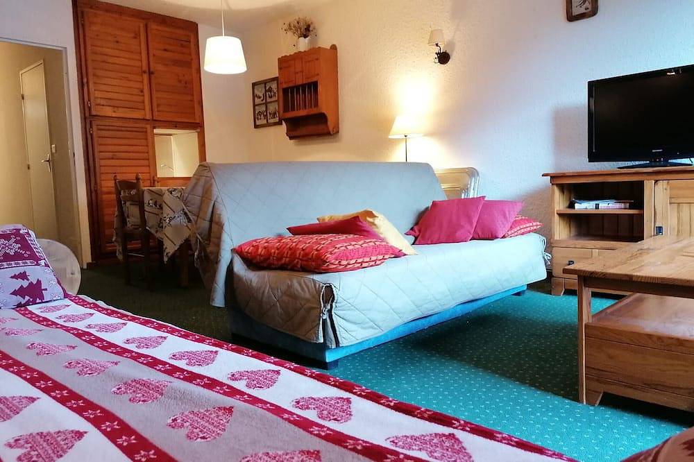 Apartamento entero, Amplio apartamento renovado, sur, cerca de pistas, balcón, 6 personas, en Pra Loup in Pra-Loup, Uvernet-Fours