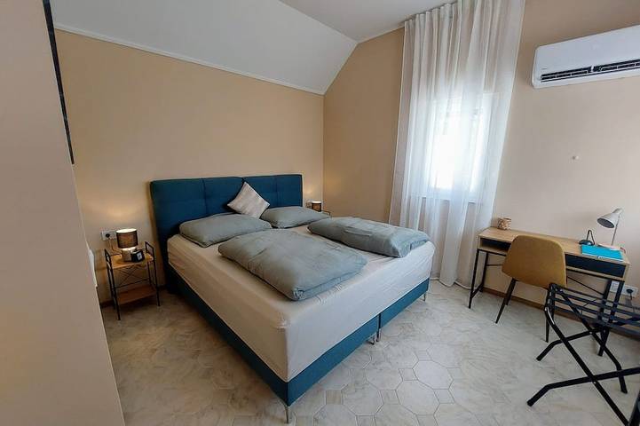 Ganze Wohnung, Relax Cozy apartment with 1 bedroom and Wifi, Ac in amazing Bük in Bük, Komitat Eisenburg
