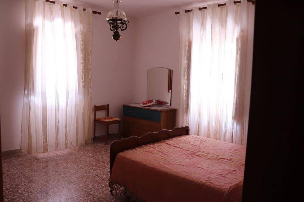 Appartement entier, Villa à 50 pas de la mer in Lido Gandoli, Leporano