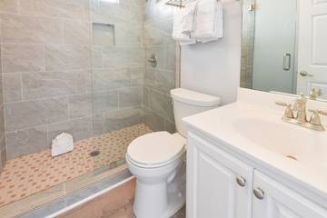 Vacation House for 17 Guests in Destin, Emerald Coast, Picture 4