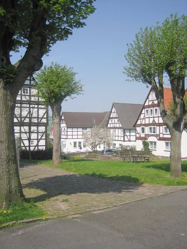 Ferienwohnung für 2 Personen, mit Garten und Ausblick in Trendelburg - 3