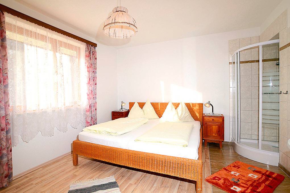 Ganze Ferienwohnung, A 650.006 - Ferienhaus Kramser Fewo Eg in Heiligenblut, Oberkärnten