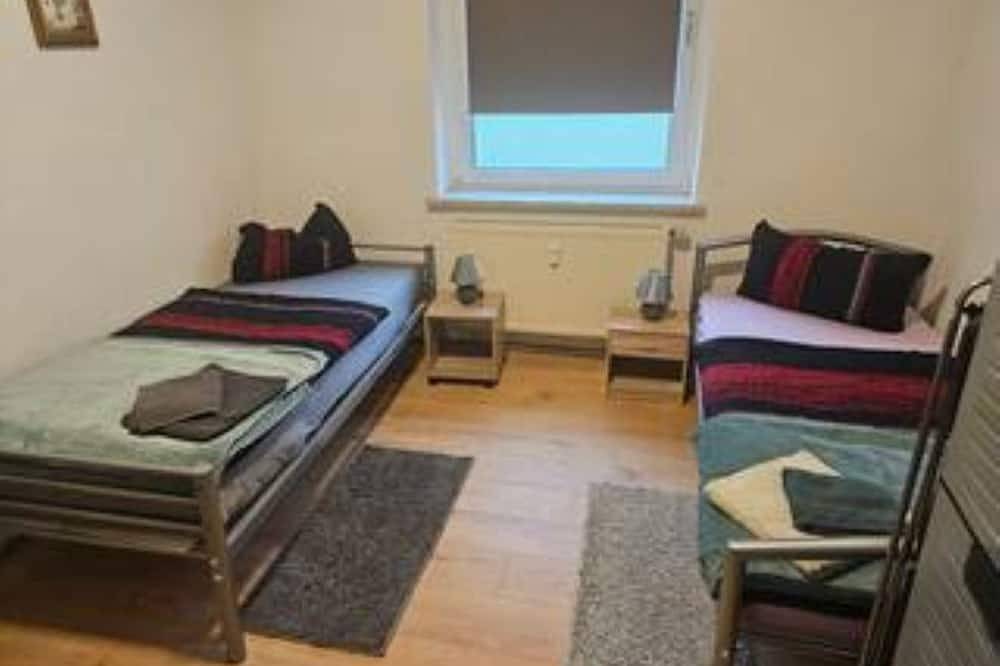 Ganze Wohnung, Ferienwohnung/App. für 5 Gäste mit 80m² in Leuna in Leuna, Saale-Unstrut