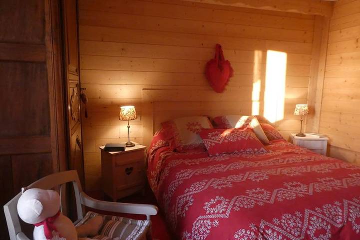 Location de vacances pour 6 personnes, avec terrasse à Thiers - 2
