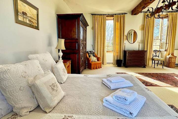 Location de vacances pour 8 personnes, avec terrasse, animaux acceptés à Pellegrue - 3