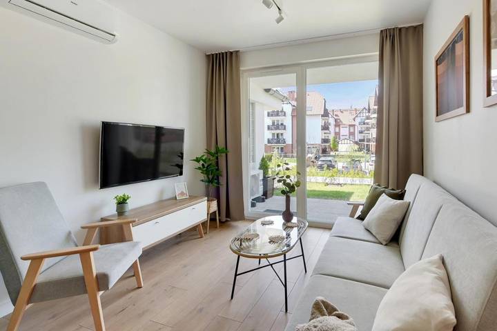 Apartament wakacyjny dla 2 osób, z Balkon i Basen w Sztutowo