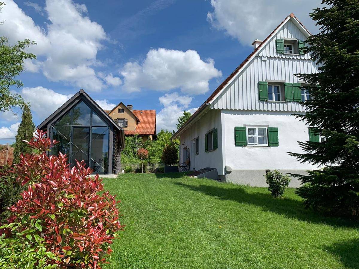 Ferienhaus für 2 Personen mit Pool in Friedrichshafen, Region Bodensee-Oberschwaben