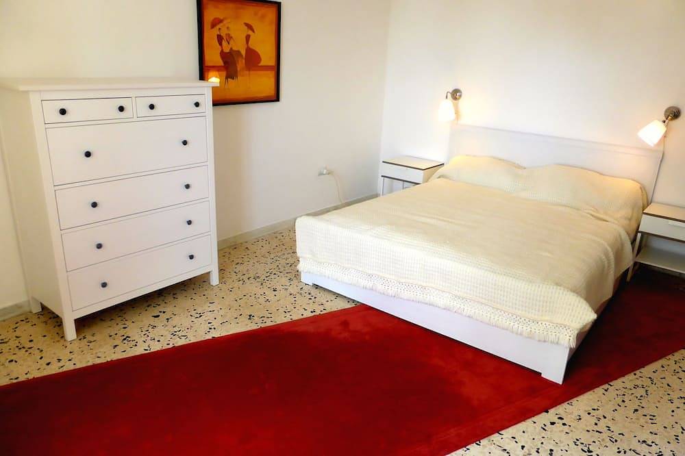 Ferienhaus Nähe Tropea in Kalabrien, direkt an der Steilküste gelegen. in Santa Domenica, Ricadi (gemeinde)