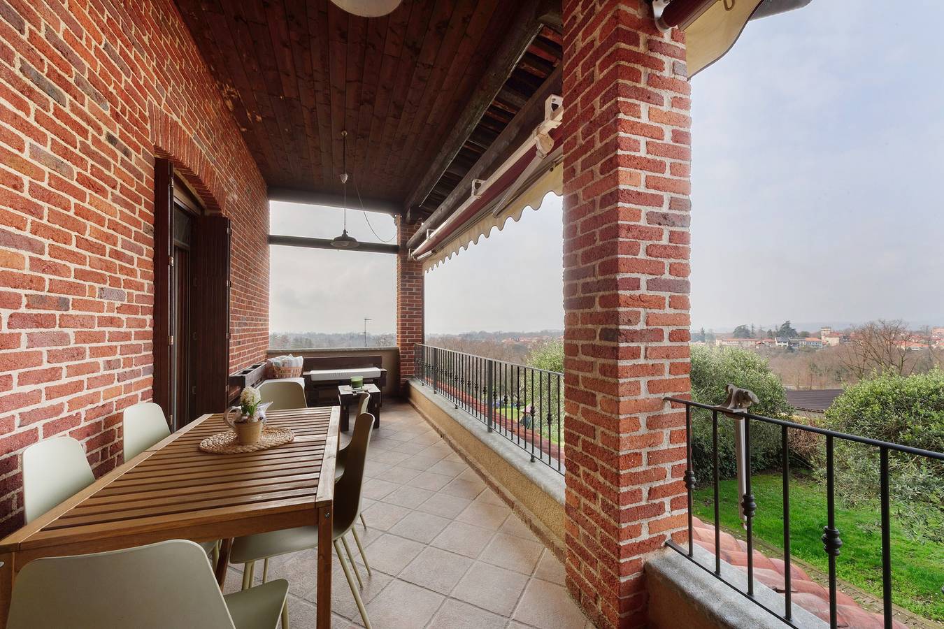 Hel lägenhet, Apartment 'Villa Bruno Selvago a Lessona' with Mountain View, Wi-Fi & Air Conditioning in Lessona, Biella provins