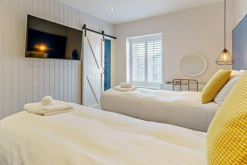 2 Bed in Aberaeron in Aberaeron, Cardigan Bay