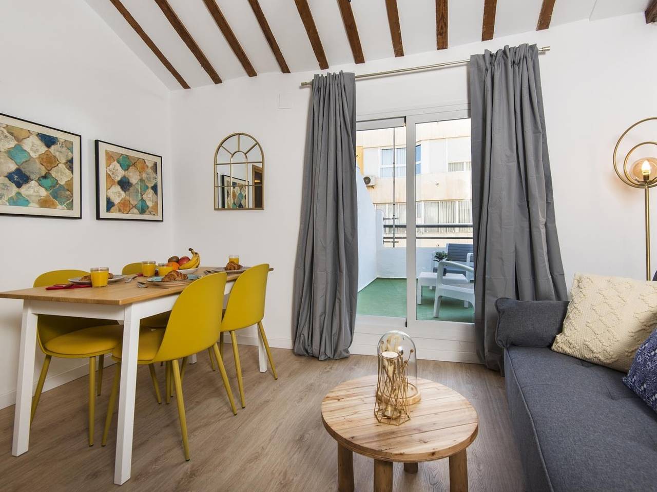 Entire holiday apartment, Apartment Málaga tour Museums, next to Plaza de la Merced in Malaga Centro Historico, Malaga