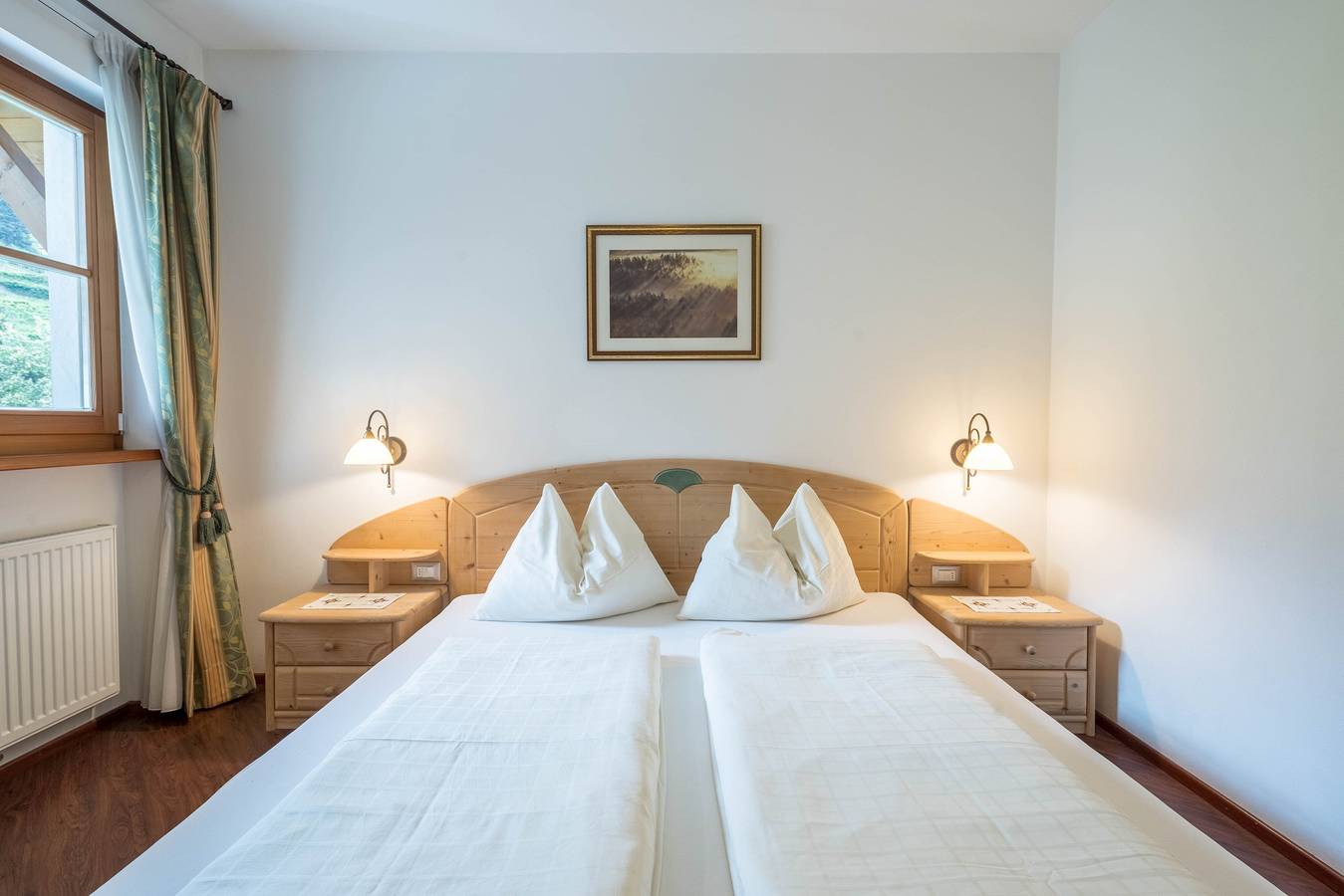 Appartamento intero, Appartamento di vacanza "Tischlerhof - Typ B" con Wi-Fi, terrazza e vista sulle montagne in Comune di Tirolo, Val Passiria