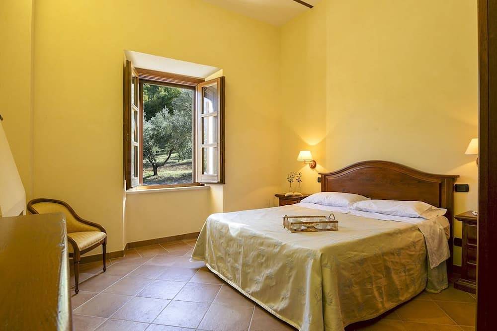 Villa Cusano 18, Emma Villas in Abbateggio, Parco Nazionale della Majella