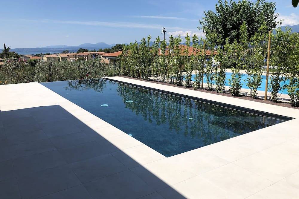 Villa Andrea avec piscine in Bardolino, Montagnes autour du lac de Garde