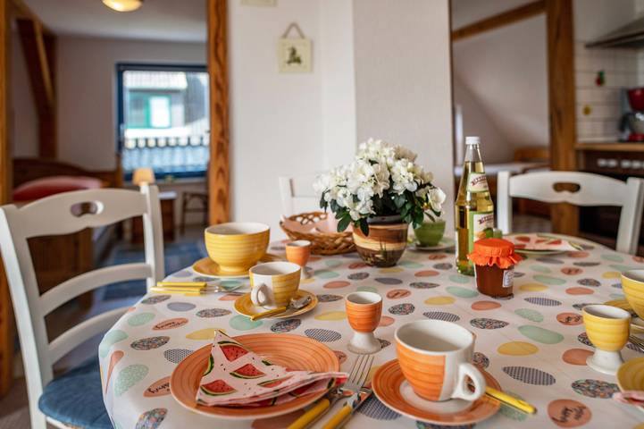 Appartement entier, Appartement "Zur Eule - Uhu" avec jardin partagé et Wi-Fi in Satow, Rostock et ses environs