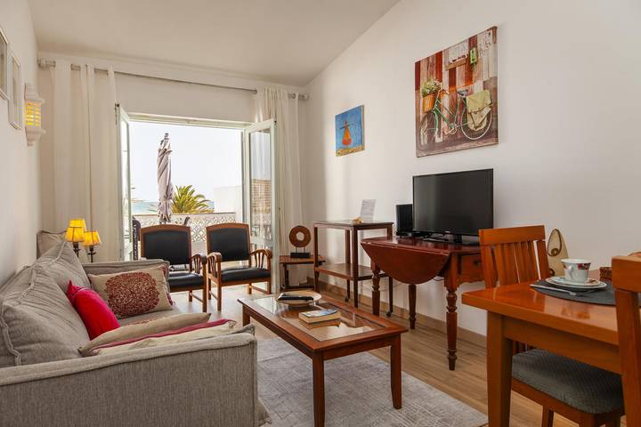 Ganze Wohnung, Ferienwohnung für 4 Personen mit Meerblick in Praia da Luz, Luz