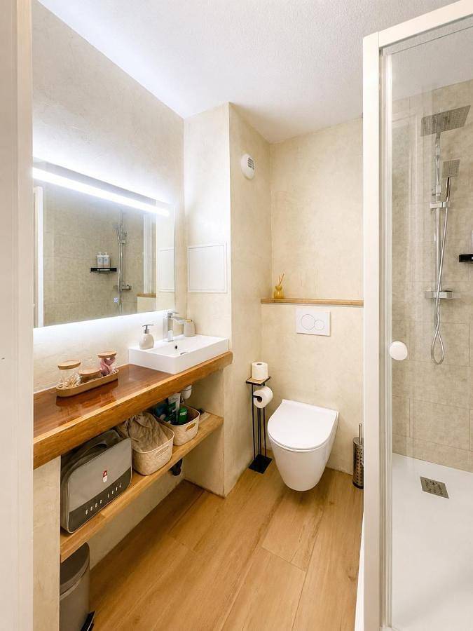 Appartement entier, Les Marcassins - Cinéma privé - Alpexpo - 5 Chambres in Échirolles, Isère