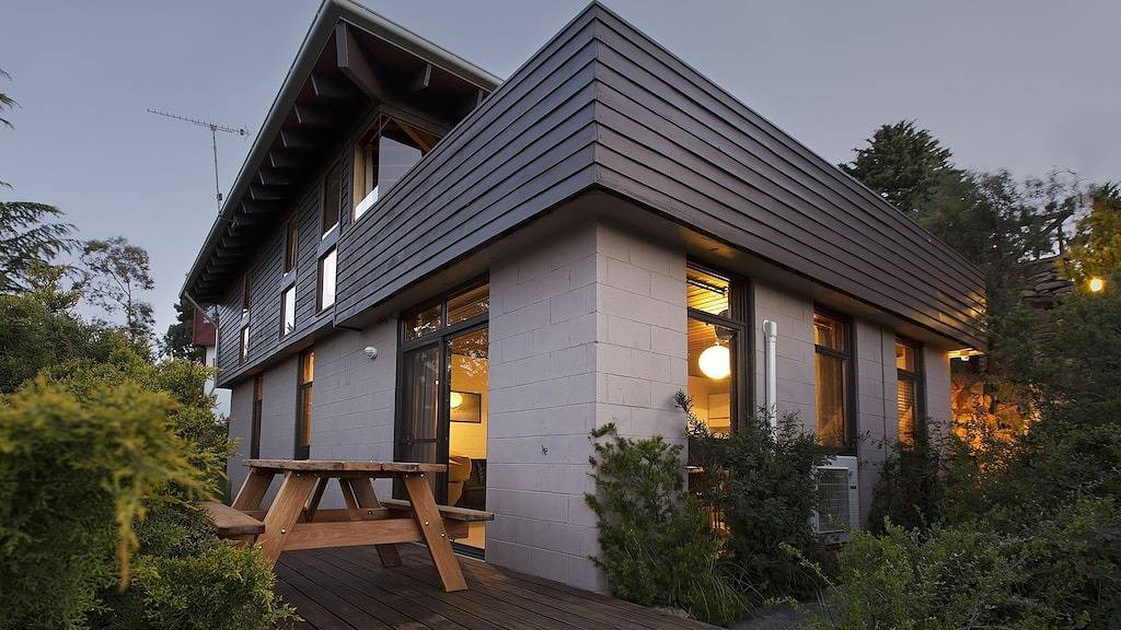 Ganze Wohnung, Absolute Seeseite, herrliche Lage direkt in Jindabyne in Jindabyne, New South Wales