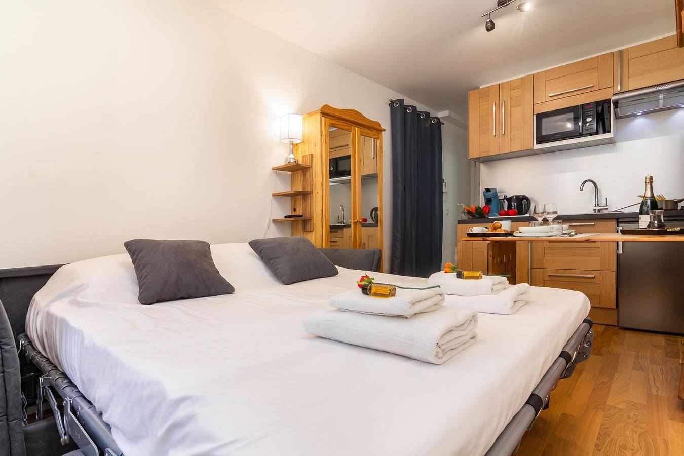 Appartement entier, Apt Paccard305 Central Chamonix Studio, near Brevent lift for 2 in Brevent-Flegere, Chamonix-Mont-Blanc