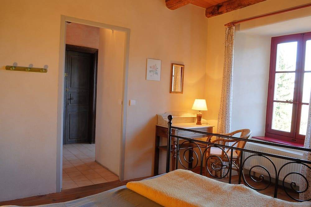 Appartement entier, Grand gite de charme et de caractère en Cévennes - vues panoramiques - Vacances in Moissac-Vallée-Française, Parc national des Cévennes