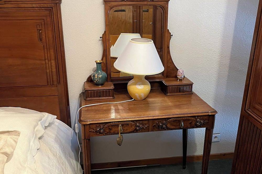 Ganze Wohnung, Top floor apartment 3p 6 persons in Isola 2000, Isola