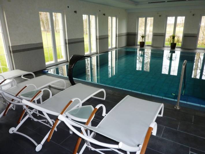 Ferienwohnung für 2 Personen, mit Pool und Whirlpool sowie Sauna und Garten in Burg (Spreewald) - 3